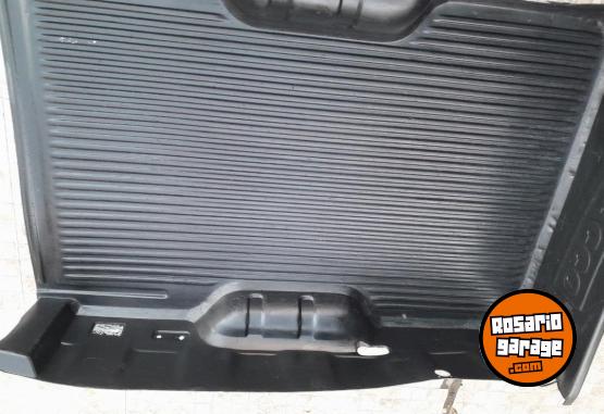 Accesorios para Autos - Liquido Cobertor De Caja bracco para ford ranger cabina simple - En Venta