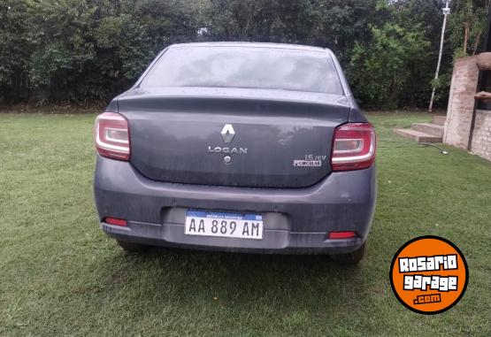 Autos - Renault Logan privilege 2017 Nafta 106000Km - En Venta