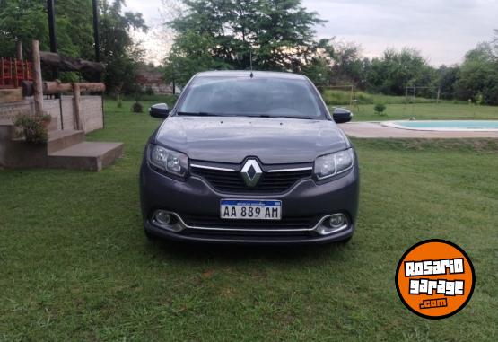 Autos - Renault Logan privilege 2017 Nafta 106000Km - En Venta