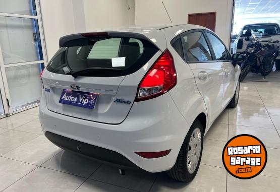 Autos - Ford FIESTA - S 2017 Nafta 57000Km - En Venta