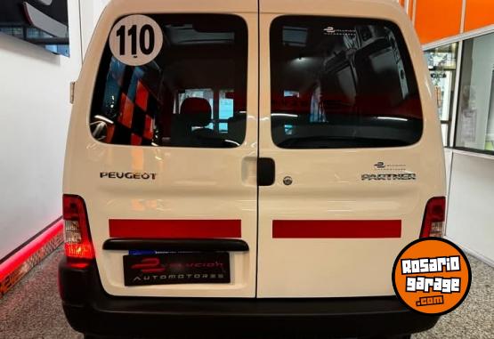 Utilitarios - Peugeot PARTNER CONFORT FURGN 2022 Nafta 44000Km - En Venta