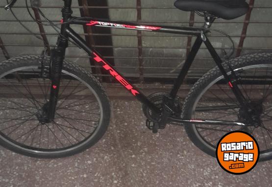 Deportes - Bici Rodado 26 muy bonita acero mt cubiertas y cadena nuevas dueo $150.000 156028202 341 4811929 - En Venta