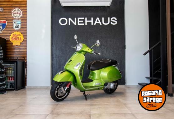 Motos - Vespa GTS 300 SUPER 2018 Nafta 1Km - En Venta