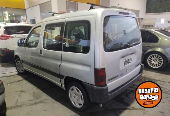 Utilitarios - Peugeot Patagonica 2009 Diesel 280000Km - En Venta