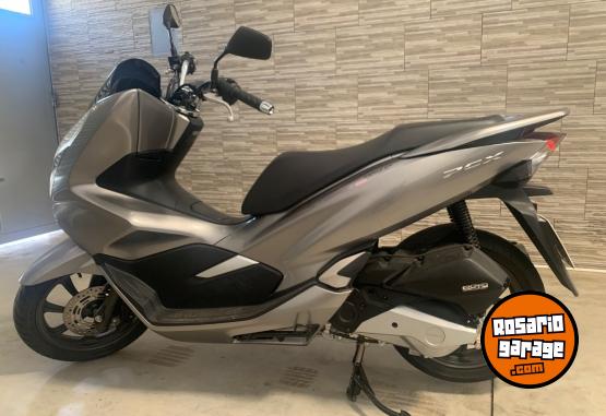 Motos - Honda PCX 2019 Nafta 115Km - En Venta