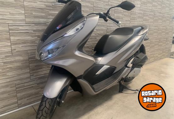 Motos - Honda PCX 2019 Nafta 115Km - En Venta