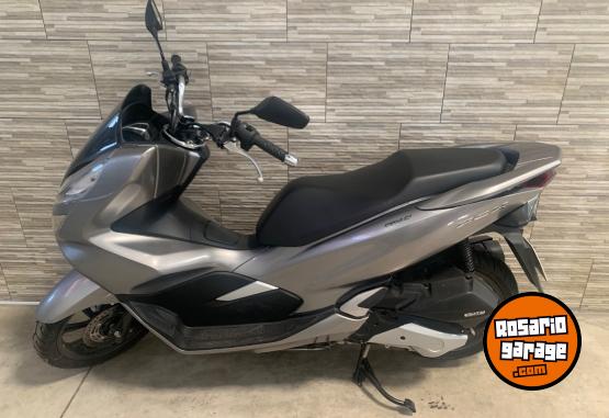 Motos - Honda PCX 2019 Nafta 115Km - En Venta