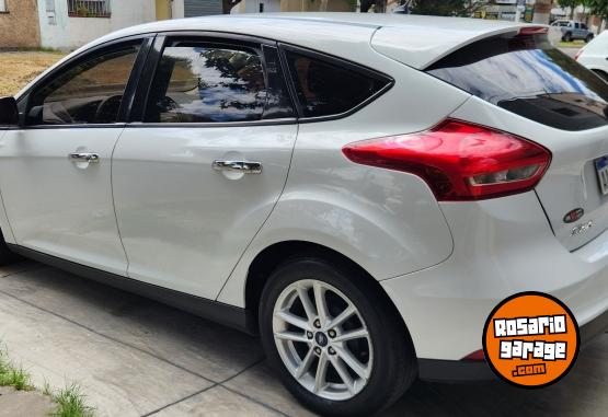 Autos - Ford Focus 1.6 S 2016 Nafta 113000Km - En Venta