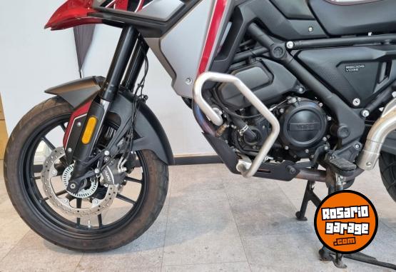 Motos - Voge 650 DS 2022 Nafta 5542Km - En Venta