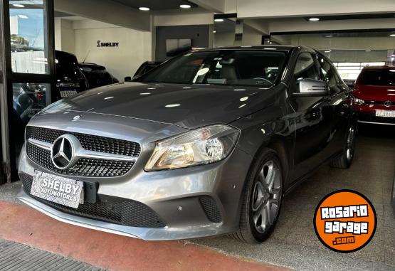 Autos - Mercedes Benz A 200 2016 Nafta 130000Km - En Venta