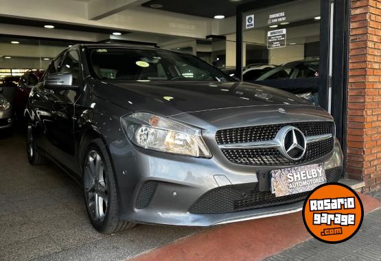 Autos - Mercedes Benz A 200 2016 Nafta 130000Km - En Venta