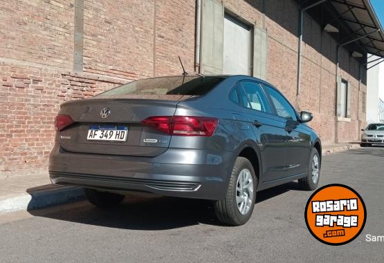 Autos - Volkswagen Virtus 2022 Nafta 25000Km - En Venta