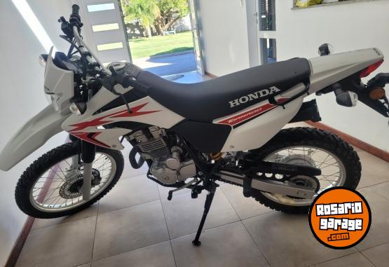 Motos - Honda TORNADO 250 XR 2023 Nafta 482Km - En Venta