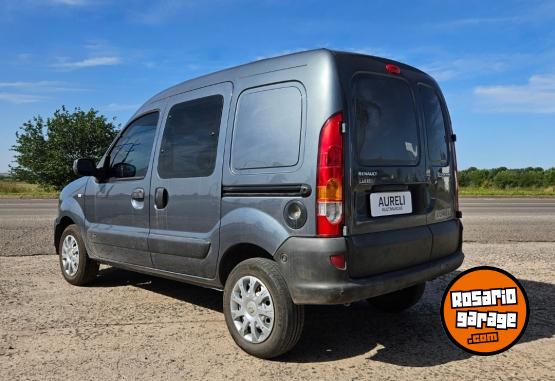 Utilitarios - Renault kangoo 2016 Nafta 166000Km - En Venta