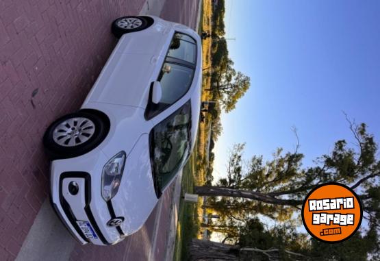 Autos - Volkswagen Up move 2017 Nafta 108000Km - En Venta