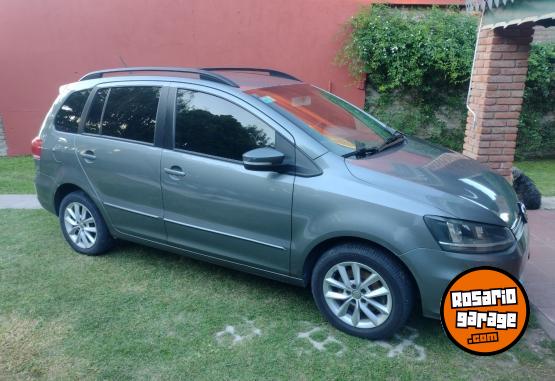 Autos - Volkswagen Suran Trendline 2015 Nafta 130000Km - En Venta