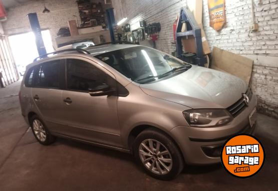 Autos - Volkswagen Suran 2013 GNC 156000Km - En Venta