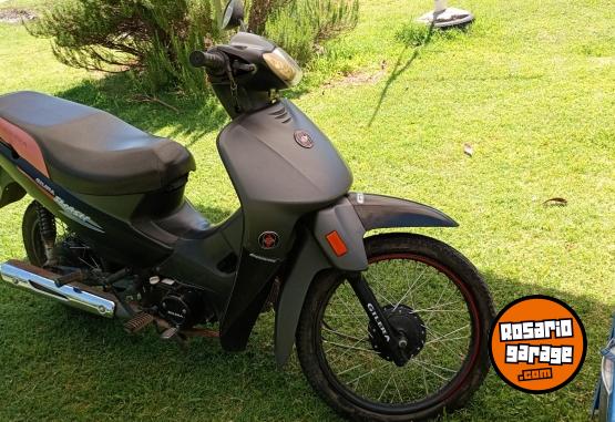 Motos - Otra marca 110 2022 Nafta 11420Km - En Venta