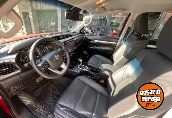 Camionetas - Toyota Hilux srx 2.8 2023 Diesel 16000Km - En Venta