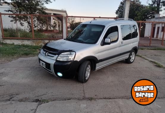 Utilitarios - Peugeot partner patagonica 2013 Diesel 195500Km - En Venta