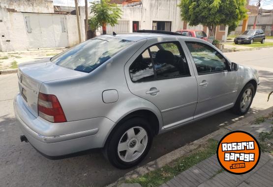 Autos - Volkswagen Bora 2004 Diesel 235000Km - En Venta