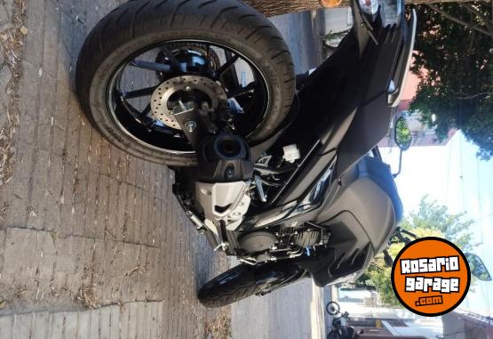 Motos - Yamaha FZ 25 2023 Nafta 1700Km - En Venta