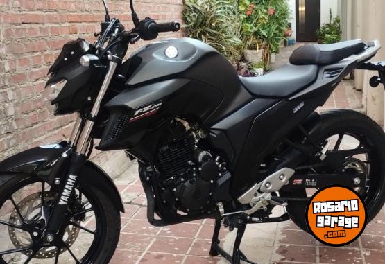 Motos - Yamaha FZ 25 2023 Nafta 1700Km - En Venta