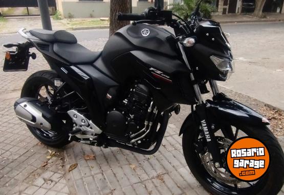 Motos - Yamaha FZ 25 2023 Nafta 1700Km - En Venta