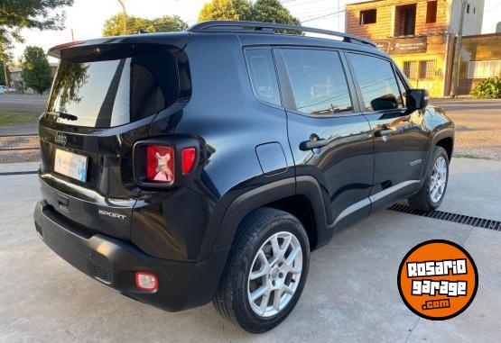 Camionetas - Jeep JEEP RENEGADE SPORT 2021 Nafta 43093Km - En Venta