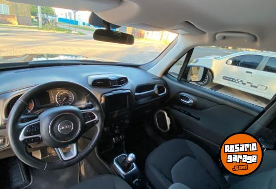 Camionetas - Jeep JEEP RENEGADE SPORT 2021 Nafta 43093Km - En Venta