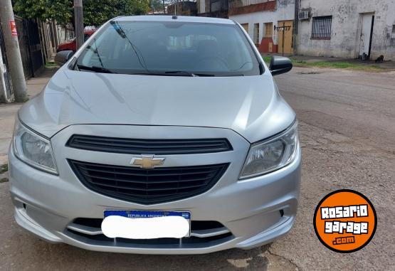 Autos - Chevrolet Onix joy 2017 Nafta 120000Km - En Venta