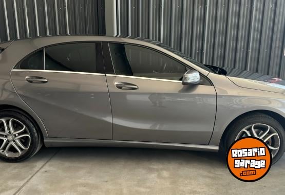 Autos - Mercedes Benz A200 AUTOMATICO 2016 Nafta 137039Km - En Venta