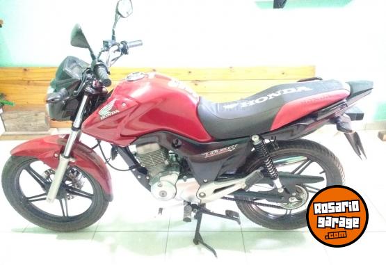 Motos - Honda Titan new 150cc 2017 Nafta 25000Km - En Venta