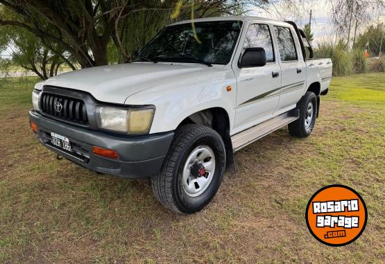 Camionetas - Toyota Hilux dx 4x4 3.0 2002 Diesel 180000Km - En Venta