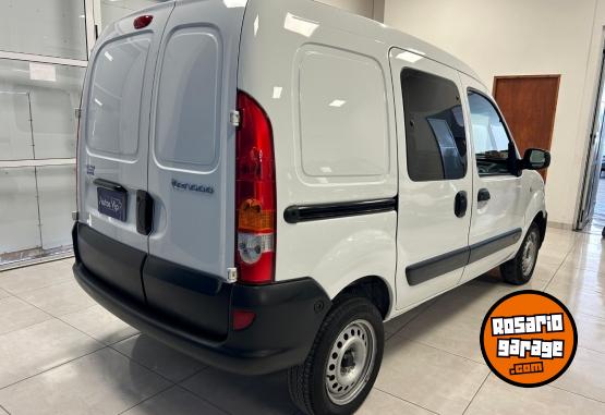 Utilitarios - Renault KANGOO 5 ASIENTOS 2015 Nafta 162000Km - En Venta