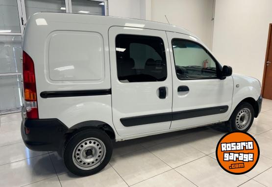 Utilitarios - Renault KANGOO 5 ASIENTOS 2015 Nafta 162000Km - En Venta