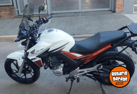 Motos - Honda Twister 2017 Nafta 18000Km - En Venta