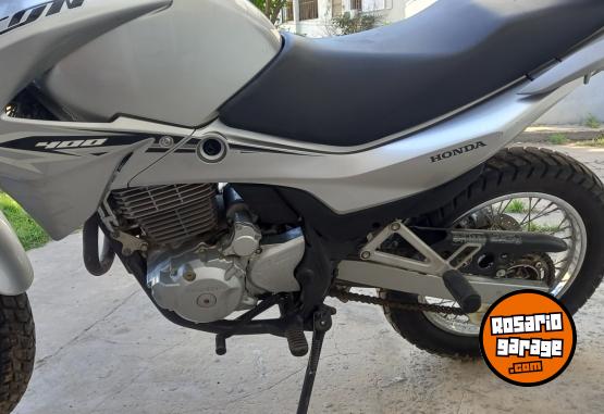 Motos - Honda Falcon 2014 Nafta 3600Km - En Venta