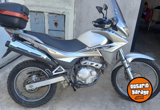 Motos - Honda Falcon 2014 Nafta 3600Km - En Venta