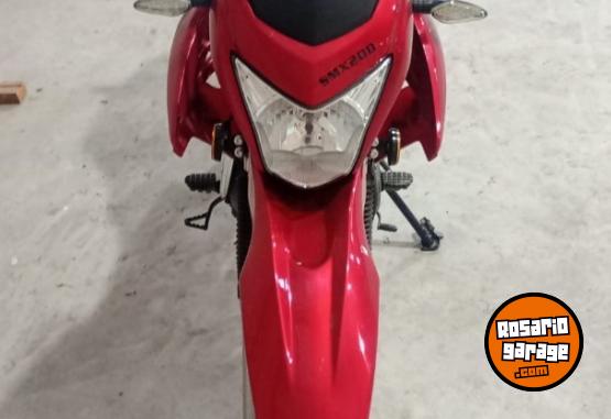 Motos - Gilera SMX 200 2022 Nafta 1540Km - En Venta