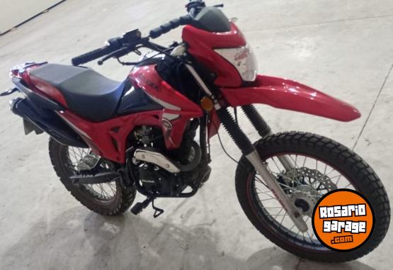 Motos - Gilera SMX 200 2022 Nafta 1540Km - En Venta