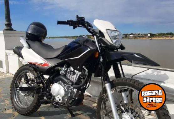 Motos - Motomel Skua 150 V6 2023 Nafta 9000Km - En Venta