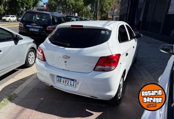 Autos - Chevrolet Onix joy ls 2017 GNC  - En Venta