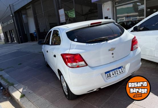 Autos - Chevrolet Onix joy ls 2017 GNC  - En Venta