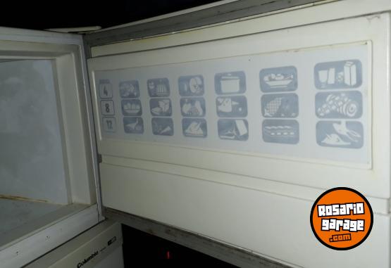 Hogar - Heladera Columbia HT 1500 con Freezer Funciona Perfectamente - En Venta