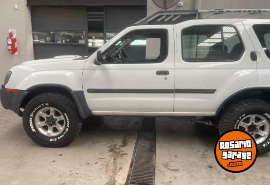 Camionetas - Nissan X Terra 2.8 TD SE 4x4 2005 Diesel 270000Km - En Venta