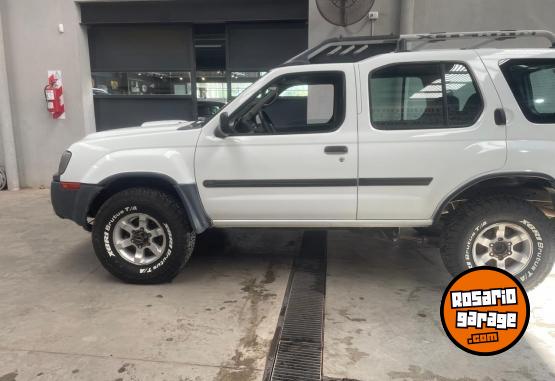 Camionetas - Nissan X Terra 2.8 TD SE 4x4 2005 Diesel 270000Km - En Venta