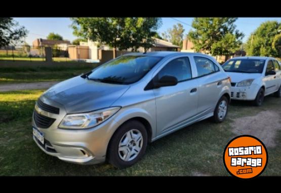 Autos - Chevrolet Onix joy 2017 Nafta 298000Km - En Venta