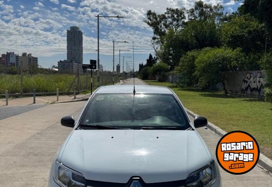 Autos - Renault LOGAN 2020 GNC 88000Km - En Venta