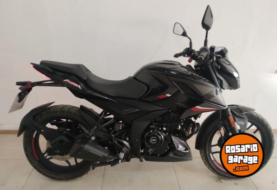 Motos - Bajaj N250 2023 Nafta 4300Km - En Venta